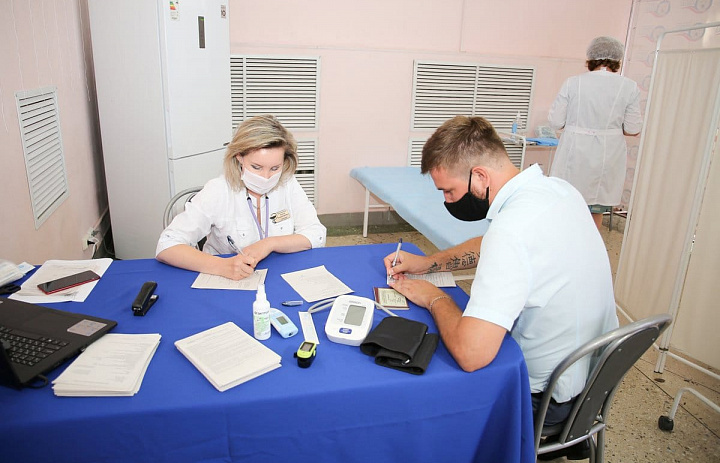 Мобильный пункт вакцинации – в Майме